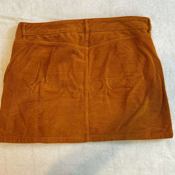 Arizona Jeans Skirt - Picture 2 of 8